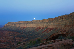 Moon over Fishtail Mesa, Arizona. Photo by Mitch Stevens. 