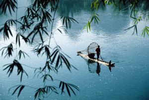 En route to a family gathering for Chinese New Year. Photo by Dennis Cox/World/Views 