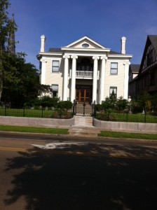 One of Vicksburg's remaining antebellum homes. Photo by Clark Norton